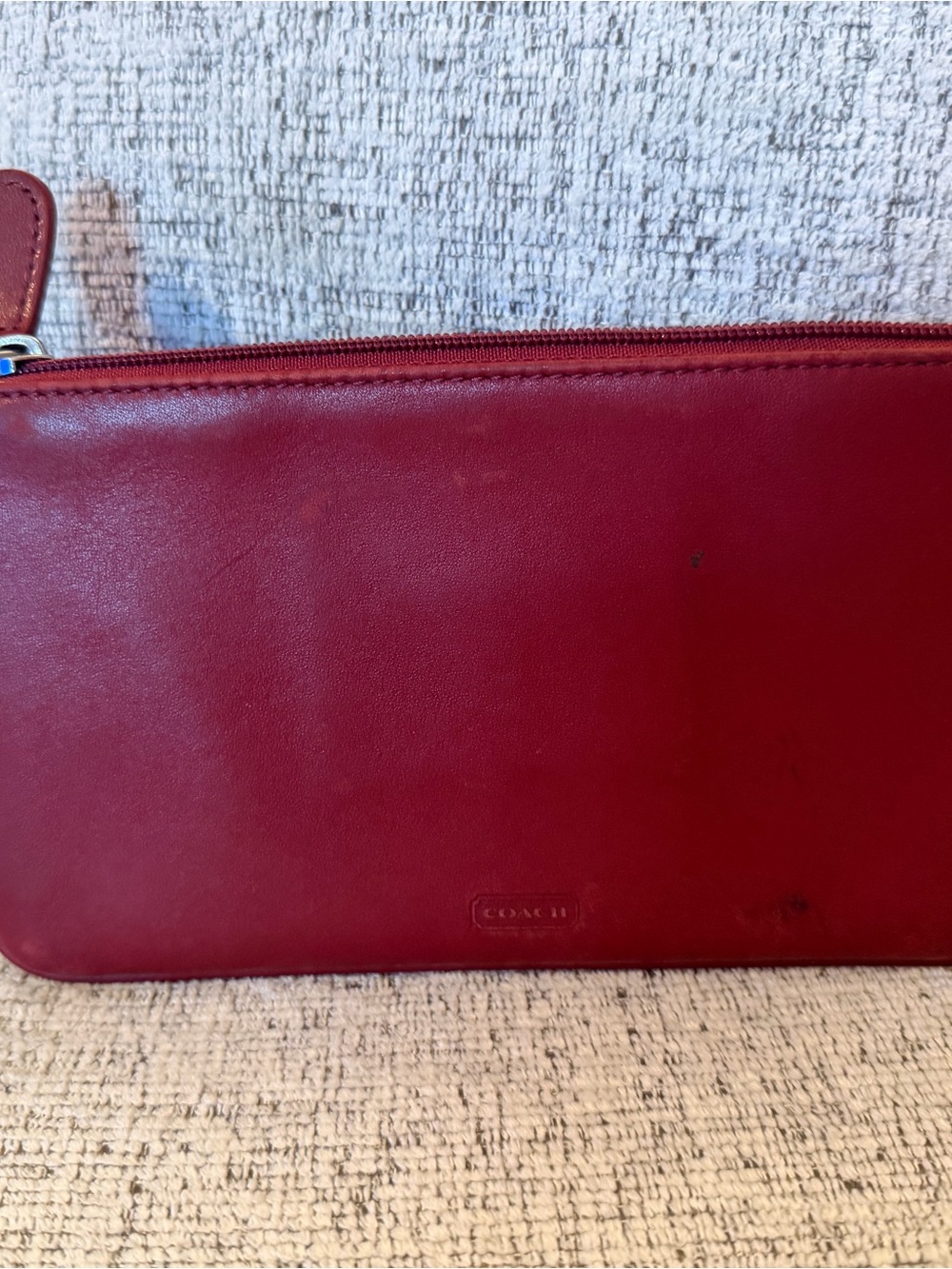 Coach Vintage Red Smooth Leather Zip Pouch with Metal tag 8x4.5 Bullseye creed - Picture 2 of 9